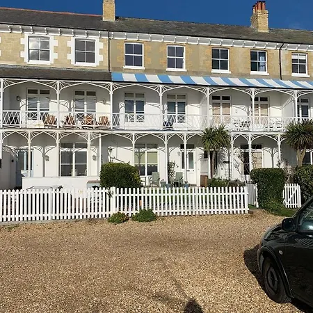 Ventnor Bay House-2